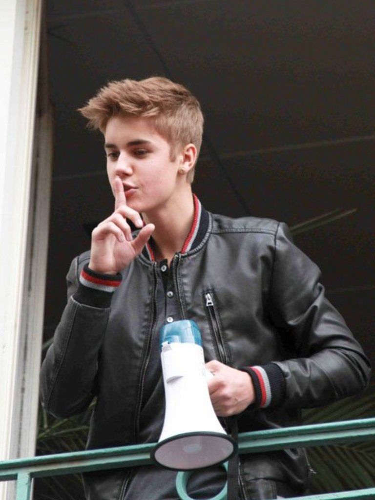 justin bieber 2012 Pictures, Images and Photos
