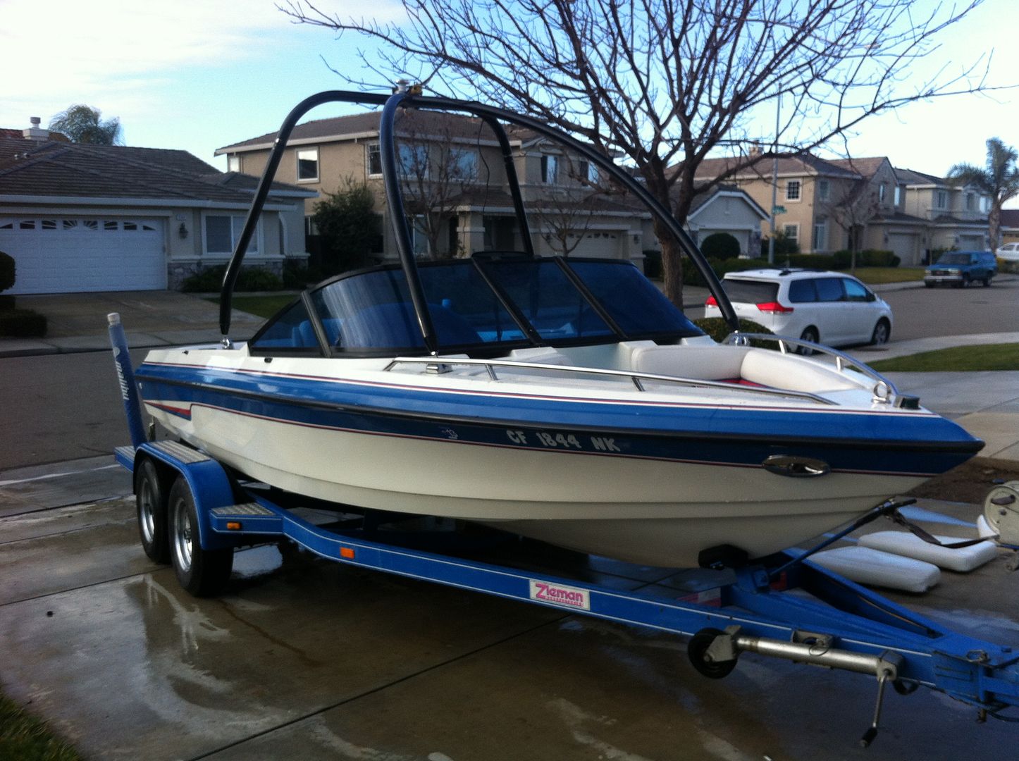 boat trailer winch auto lock i want a new winch post setup for echelon malibu boats boat trailer winch auto lock i want a new winch post setup for echelon malibu boats