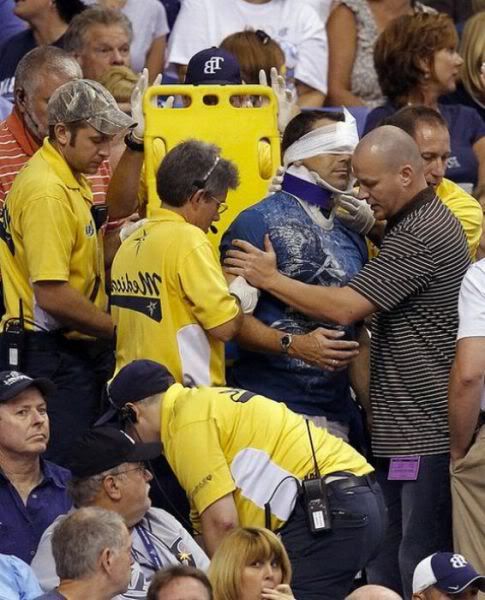 http://i1127.photobucket.com/albums/l624/jexgill/Baseball%20Flubs/baseball_flubs_640_14.jpg