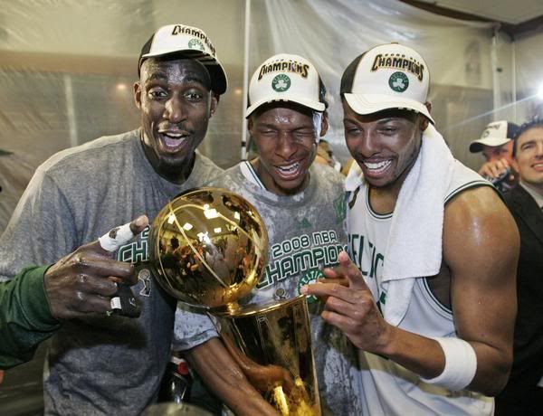 http://i1127.photobucket.com/albums/l624/jexgill/The%20Biggest%20Streaks%20in%20Sports/the-biggest-streaks-in-sports17.jpg