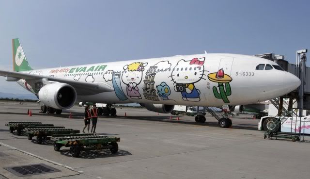 http://i1127.photobucket.com/albums/l624/jexgill/hello_kitty_aircrafts_launched_in_a.jpg