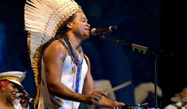 1469173525 405856 1469173846 noticia normal - Carlinhos Brown: Discografia