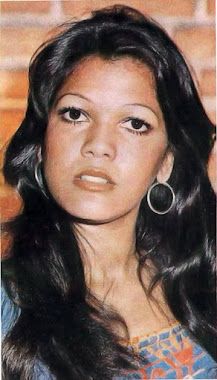 233954301 - Ángela Carrasco: Discografia