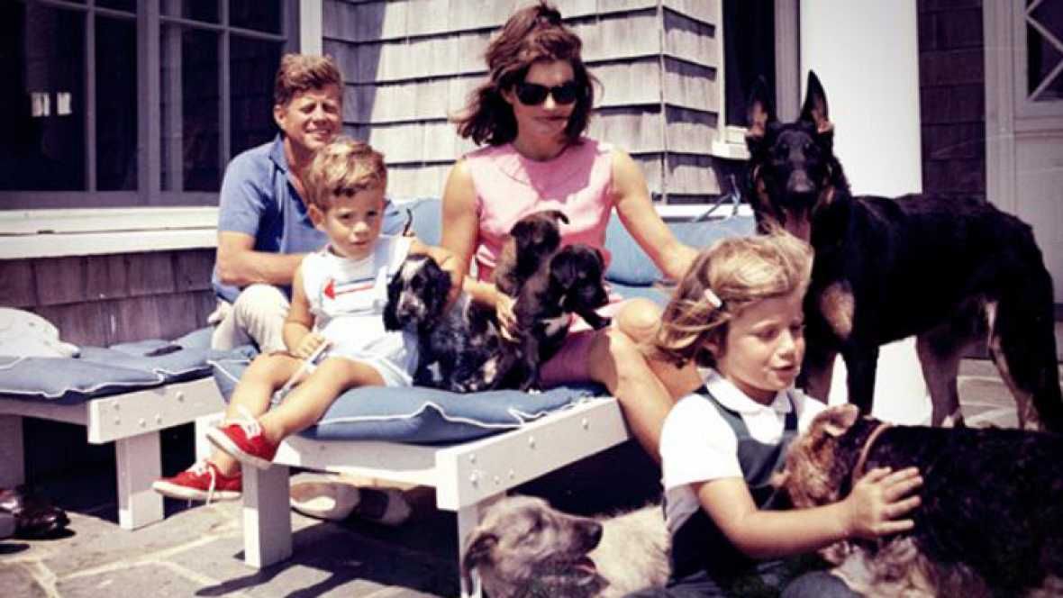 2 12 - No puede haber un Kennedy feliz DVBRIP