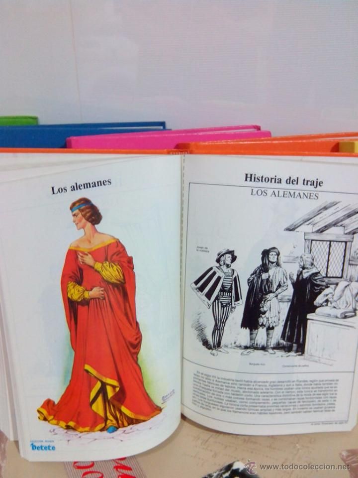 48615512 24965271 - Libro Gordo de Petete Extra La Historia del Traje (1982)