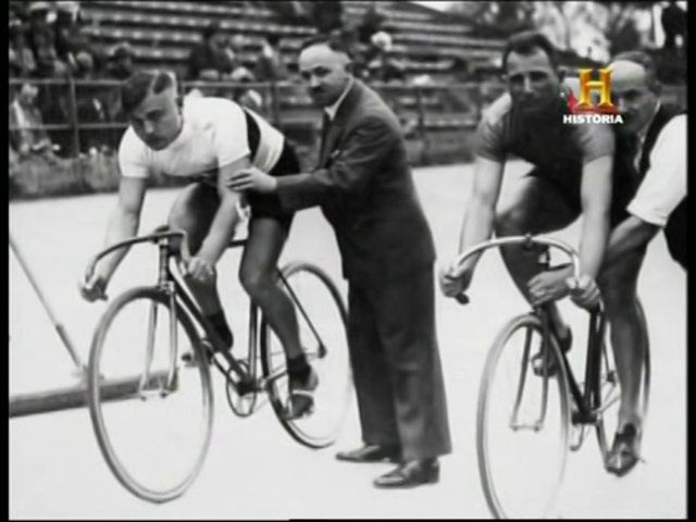 431794714 640 - Albert Richter El Campeon Que Dijo No Tvrip Español