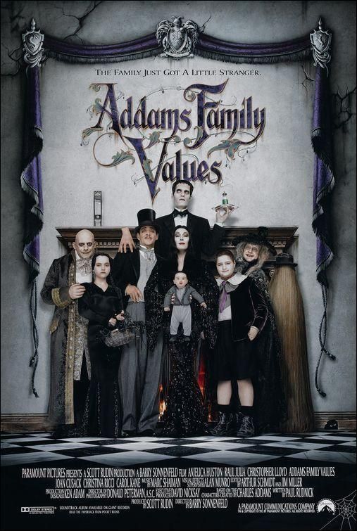 addams family values 776360837 large - La Familia Addams 2 La tradición continúa Hdrip Español (1993) Comedia Terror