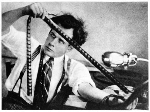 12584 NpAdvSinglePhoto - Noticias de la Antigüedad Ideológica: Marx-Eisenstein-El Capital Dvdrip VOSE