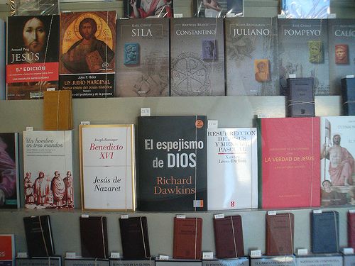 1349276045 142c7428d8 - Coleccion Libros religiosos