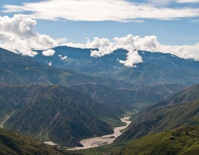 412 626723 5825440 849875 - Musica en Armonia con la Naturaleza: La Majestuosidad de las montañas