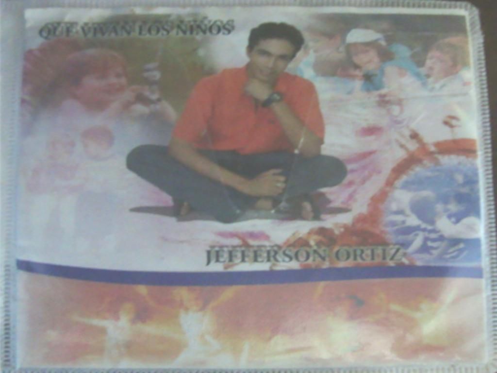 JeffersonOrtiz QueVivanLosNiosFrenteCaractula - Jefferson Ortiz - Que Vivan Los Niños (2009)