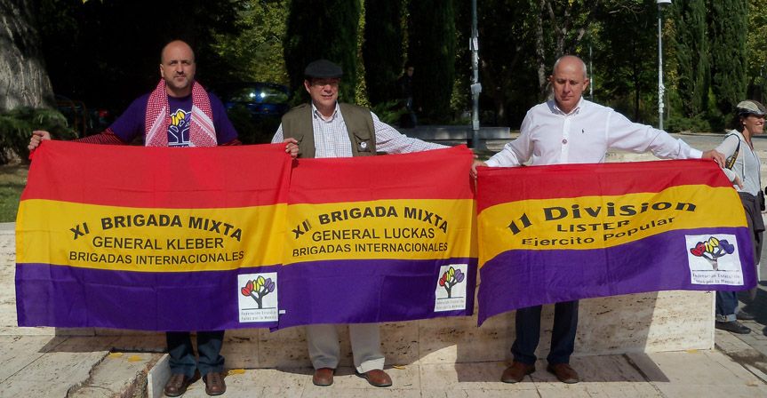 00Homenaje BBII 22 10 11 B - Las Brigadas Internacionales Tvrip Español