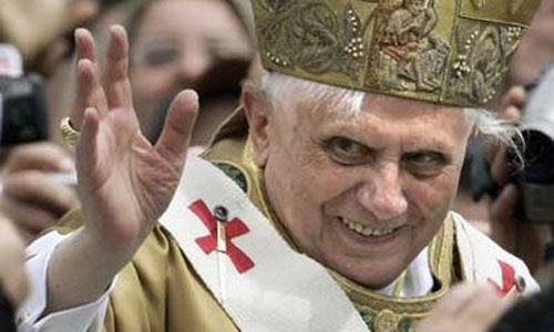 BenedictoXVI2 - Corrupcion detras del manto de piedad Tvrip Español