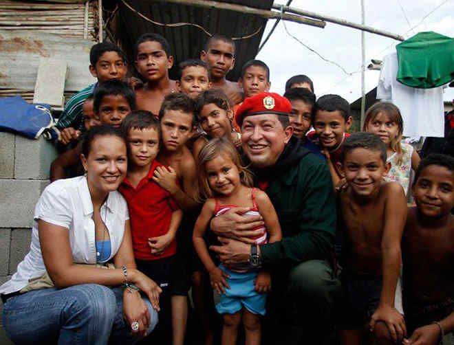 chavez es pueblo - Fort Apache: Muere Chávez: ¿Y ahora qué? Tvrip Español