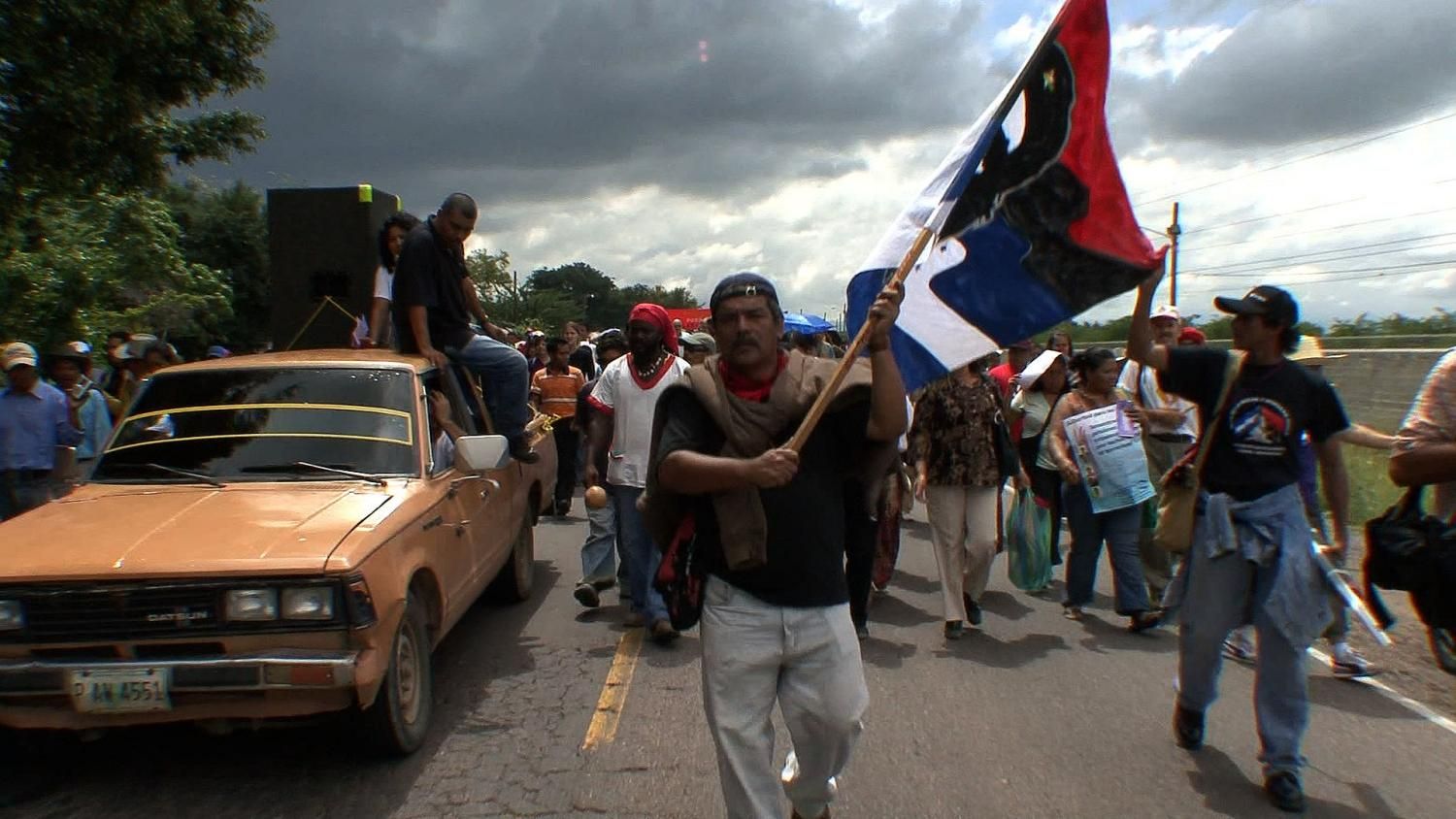 cultures of resistance hondurans1 preview - Culturas de resistencia VOSE