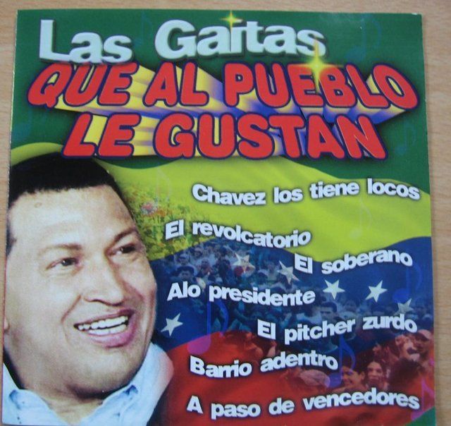 losgaiteros - Los Gaiteros del Pueblo cantan a Hugo Chavez