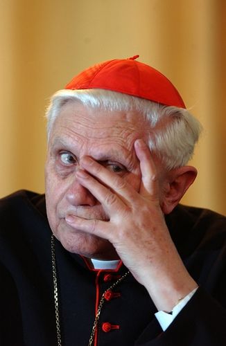 pope - ¿Infalible? Una pregunta - Hans Küng