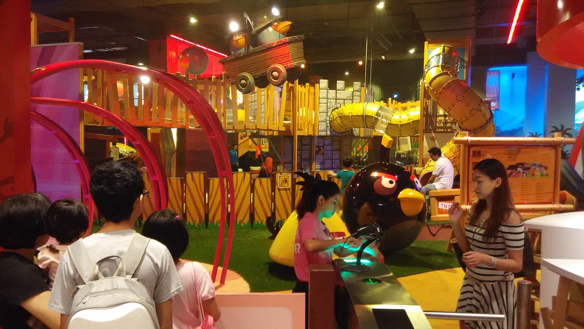 Angry Birds Activity Park Johor Bahru at Komtar JBCC! 2bearbear World