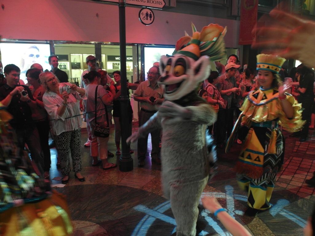 Royal Caribbean Dream Works Parade - King Julien Madagascar