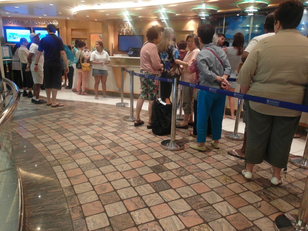 Guests Services and Shore Excursions