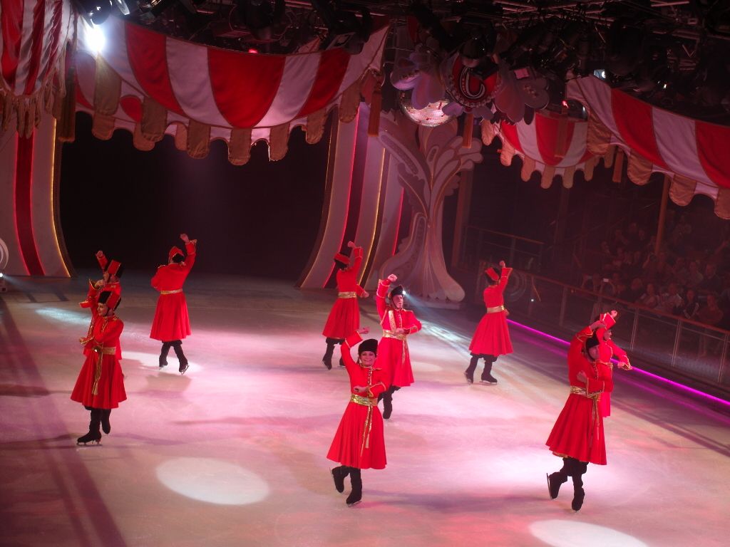 Ice Show Royal Caribbean Cruise Mariner of the Seas