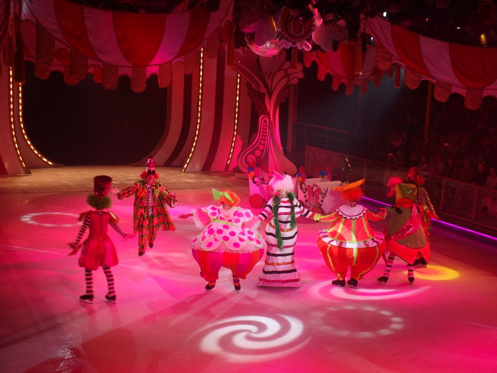 Ice Show Royal Caribbean Cruise Mariner of the Seas