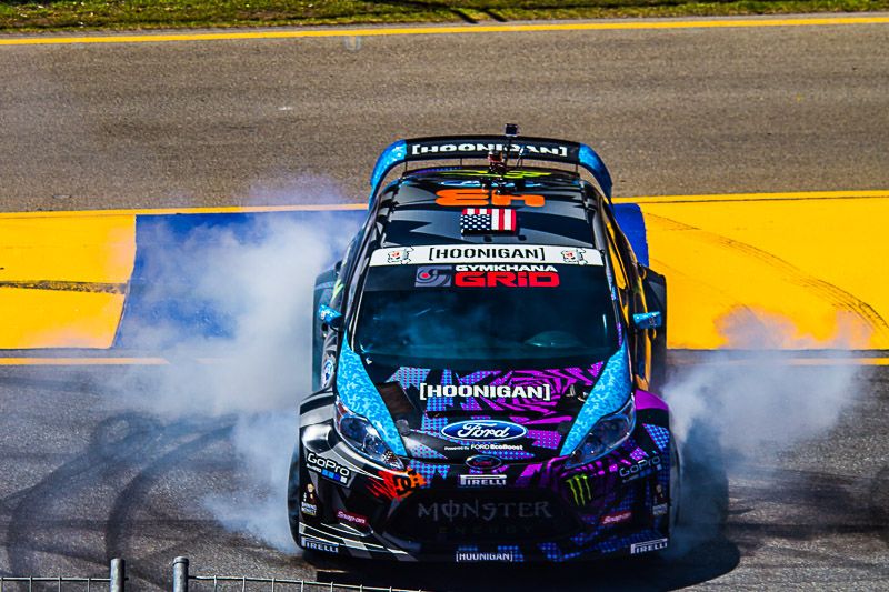 IMAGE: http://i1127.photobucket.com/albums/l628/aj4wd/Clipsal%202013/7D015481_zpsc7204a7f.jpg