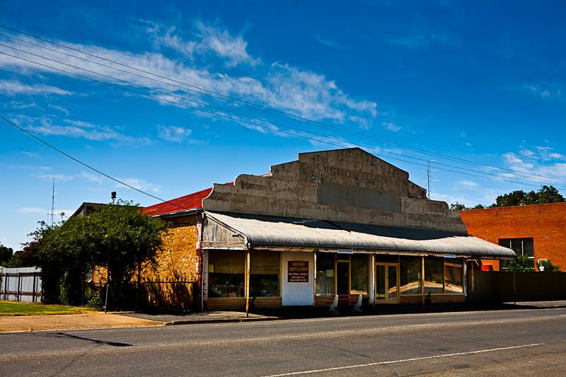 IMAGE: http://i1127.photobucket.com/albums/l628/aj4wd/GENERAL/IMG_5378.jpg