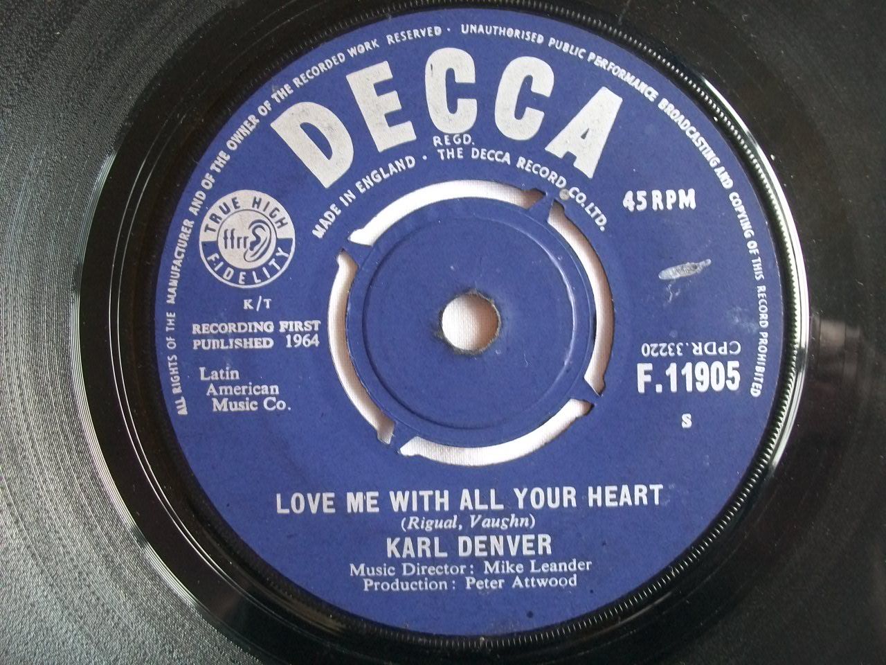 Karl Denver - Love Me With All Your Heart / Am I That Easy To Forget