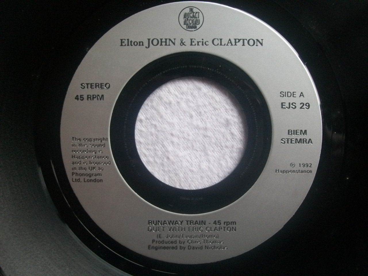 Elton John & Eric Clapton - Runaway Train Single