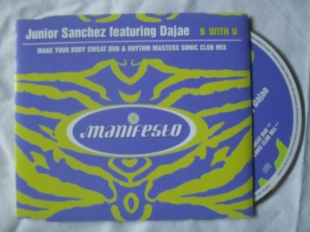 B With U - Junior Sanchez Featuring Dajae