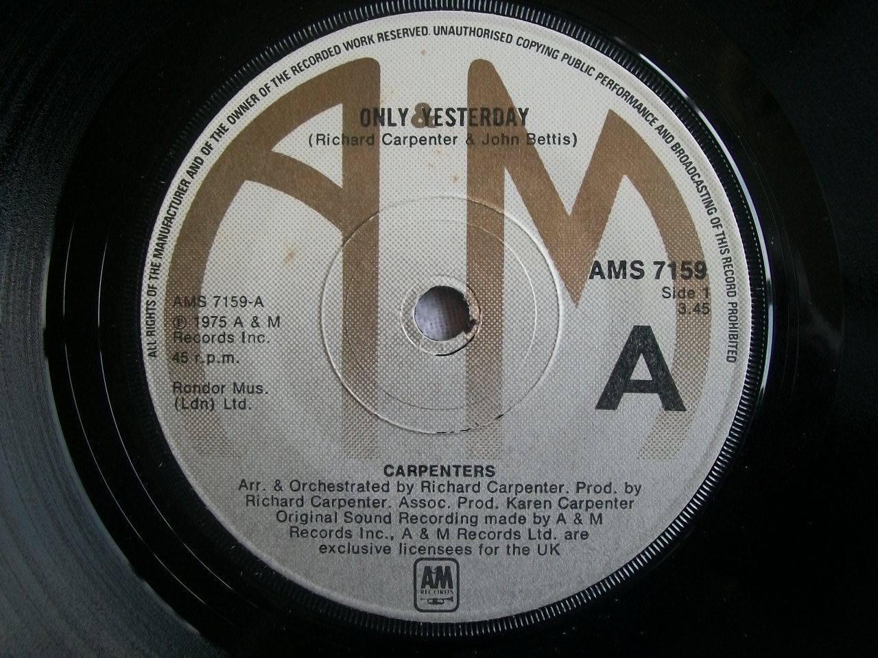 Only Yesterday/happy - CARPENTERS
