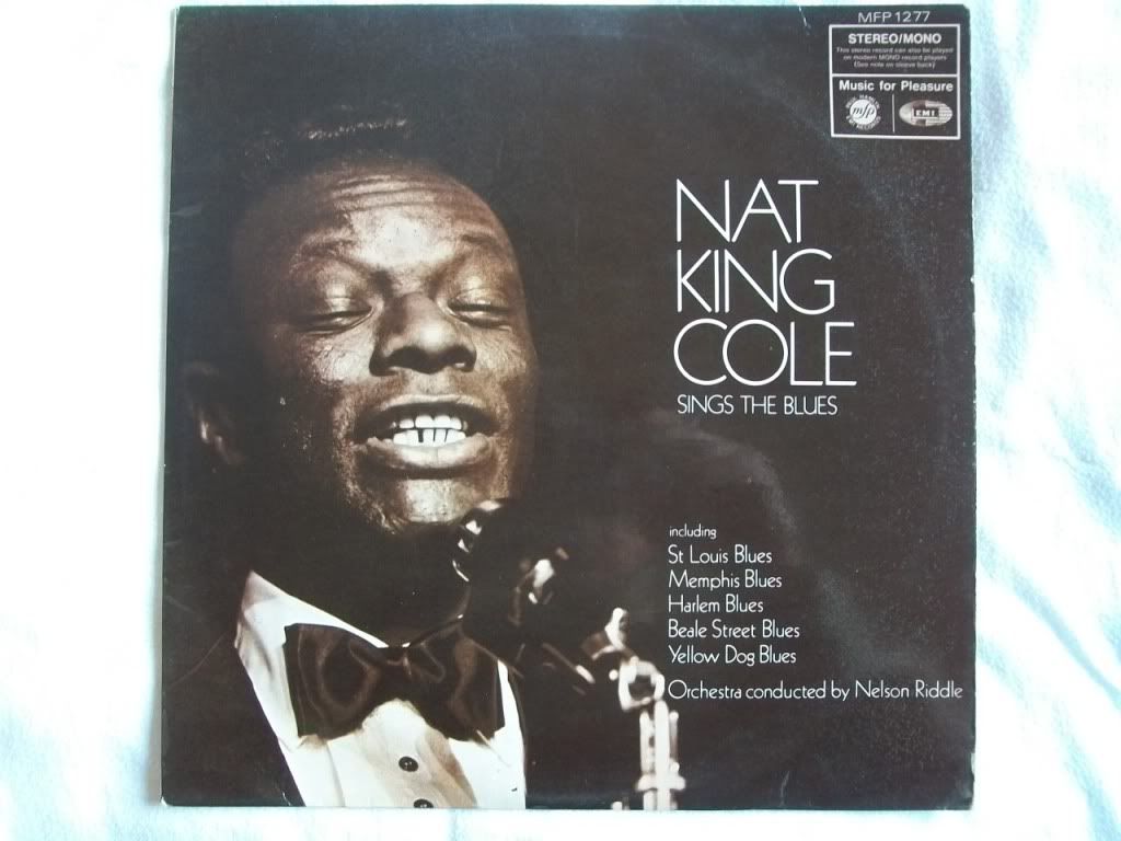 Sings The Blues - Nat King Cole