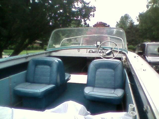 boat1.jpg
