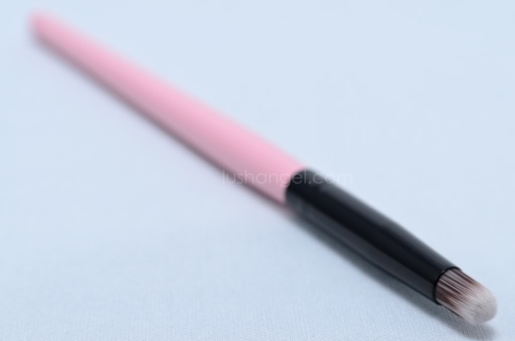 charm-vegan-pencil-point-brush