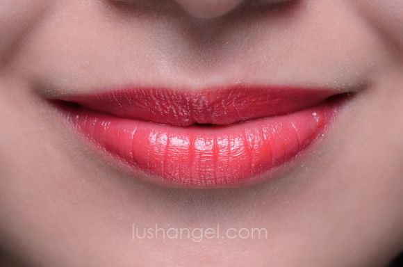 karl-lagerfeld-shu-uemura-lipstick
