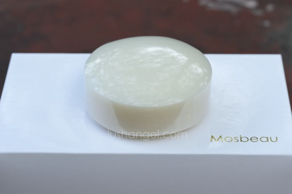 mosbeau-facial-soap