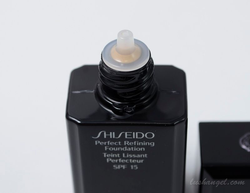 shiseido-liquid-foundation-for-oily-skin