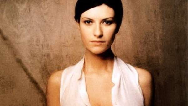 9844 600 338 - Laura Pausini 27 CDS