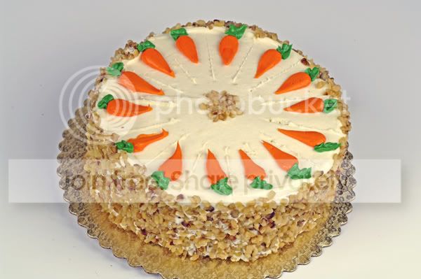 _DSC0006B_8inCarrotCake_web.jpg
