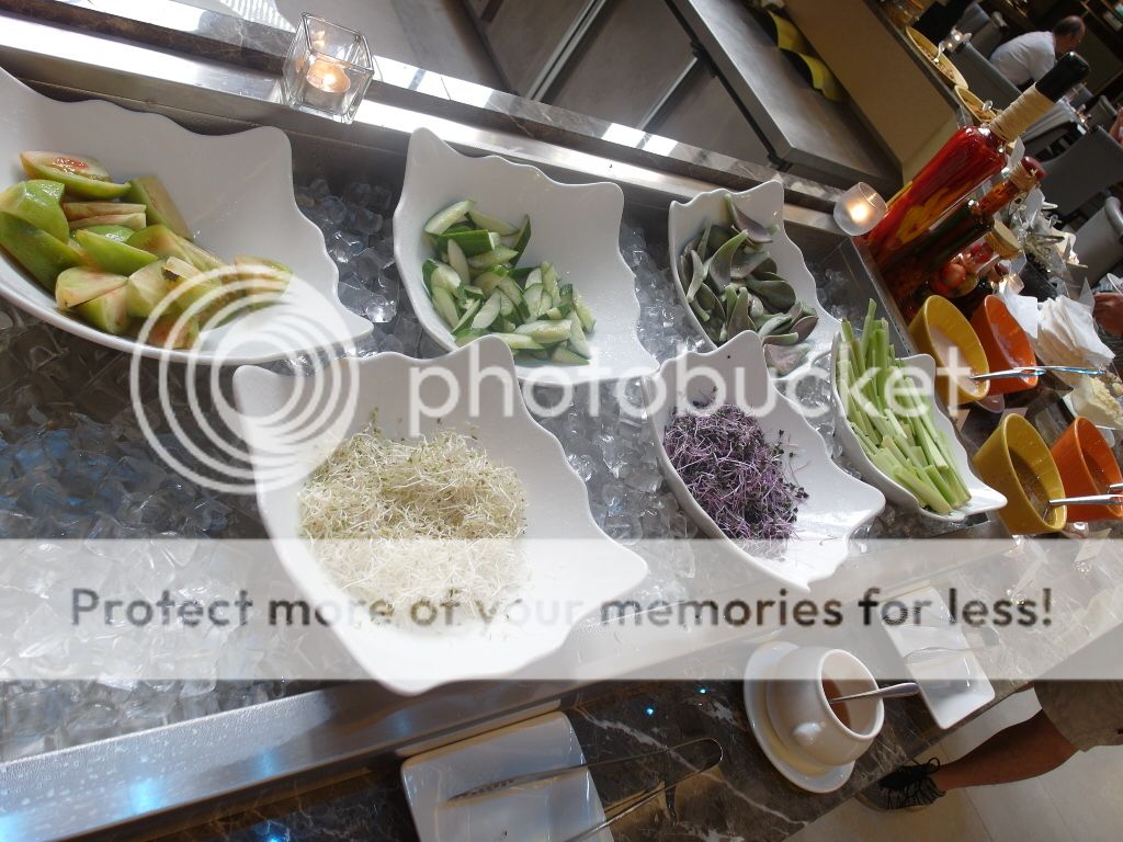  Salad selection